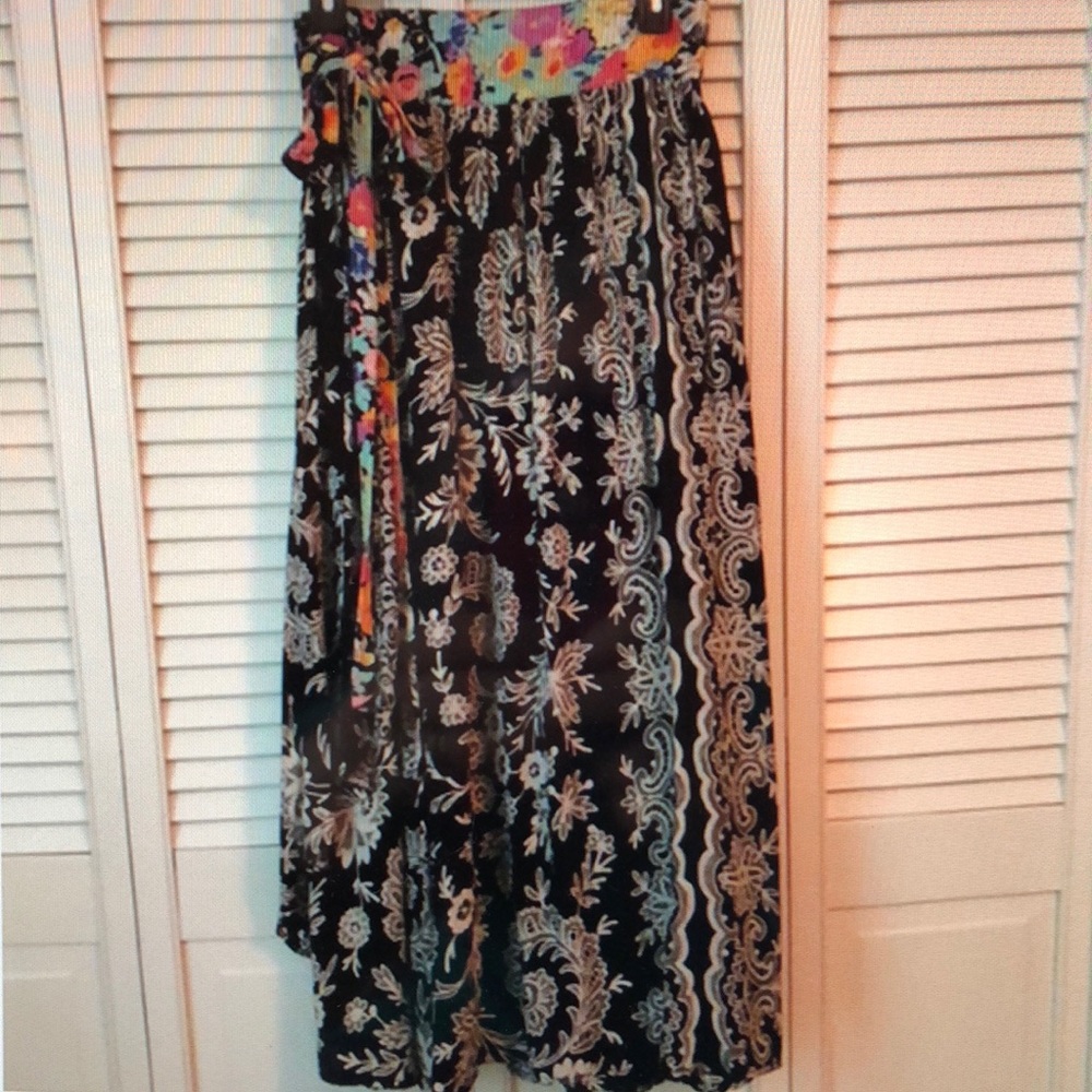 Platinum designer skirt
